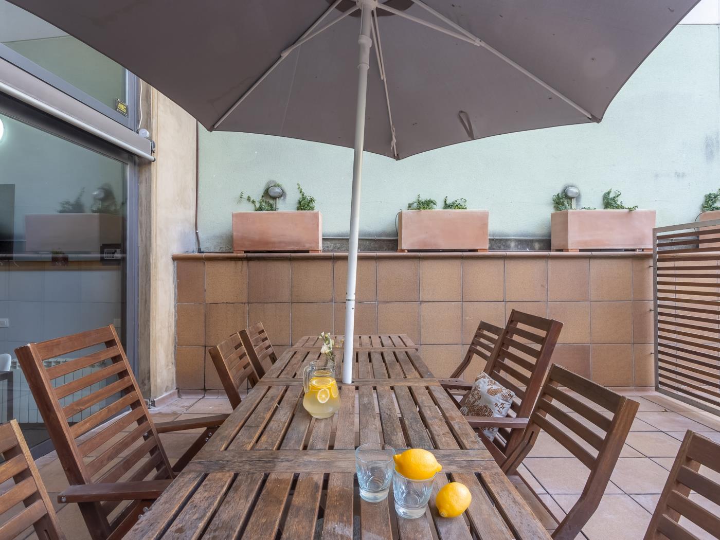 My Space Barcelona Terrace and pool apartment near the Barcelona centre for 10 - My Space Barcelona Apartments